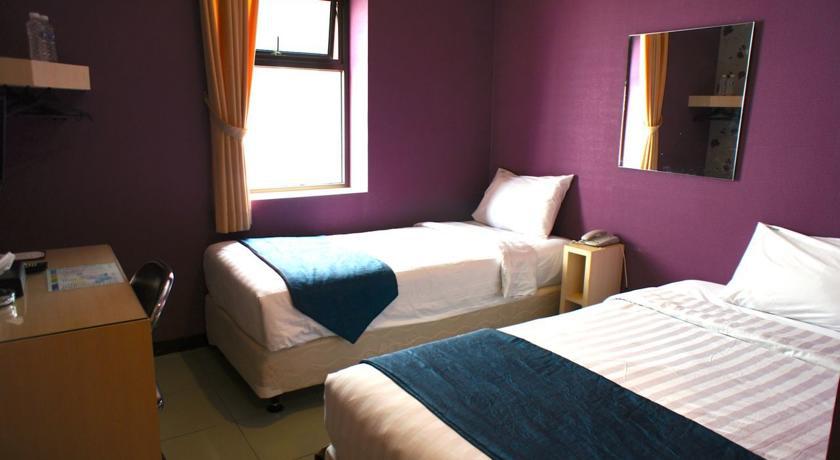Mine Home Hotel Bandung Esterno foto