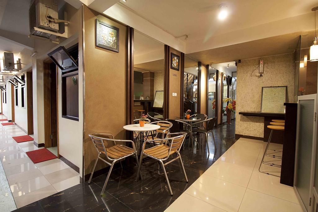Mine Home Hotel Bandung Esterno foto