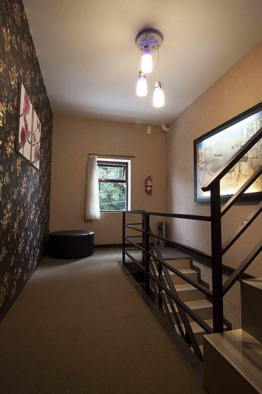 Mine Home Hotel Bandung Esterno foto